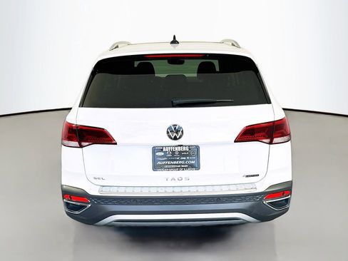 Used 2023 Volkswagen Taos SEL AWD/4WD image 6