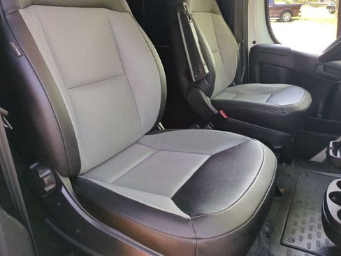 Used 2025 RAM ProMaster 3500 w/ Convenience Group FWD image 20
