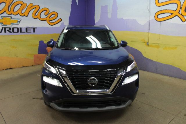 Used 2021 Nissan Rogue SV AWD/4WD image 3