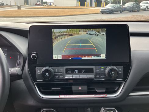 Used 2025 Toyota Grand Highlander FWD image 28