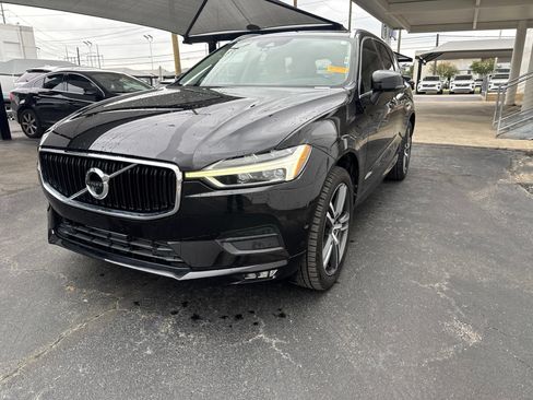 Used 2019 Volvo XC60 T6 Momentum w/ Advanced Package AWD/4WD image 1