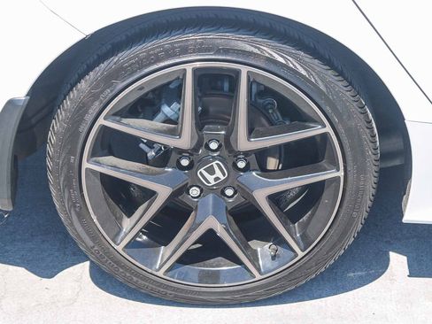 Used 2024 Honda Civic Sport Touring image 13