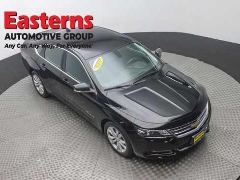 Used 2020 Chevrolet Impala LT w/ LT Convenience Package image 3