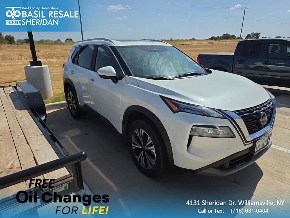 Used 2023 Nissan Rogue SV w/ SV Premium Package AWD/4WD image 1