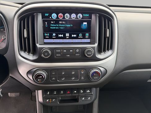 Used 2018 Chevrolet Colorado ZR2 image 21