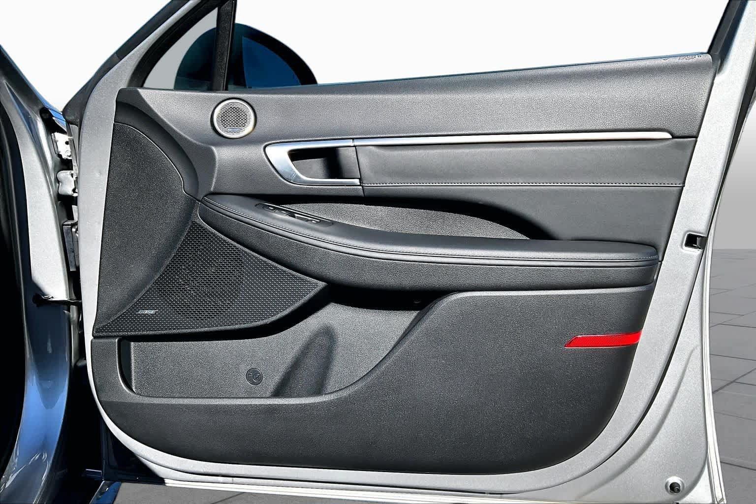 Used 2020 Hyundai Sonata Limited FWD image 24