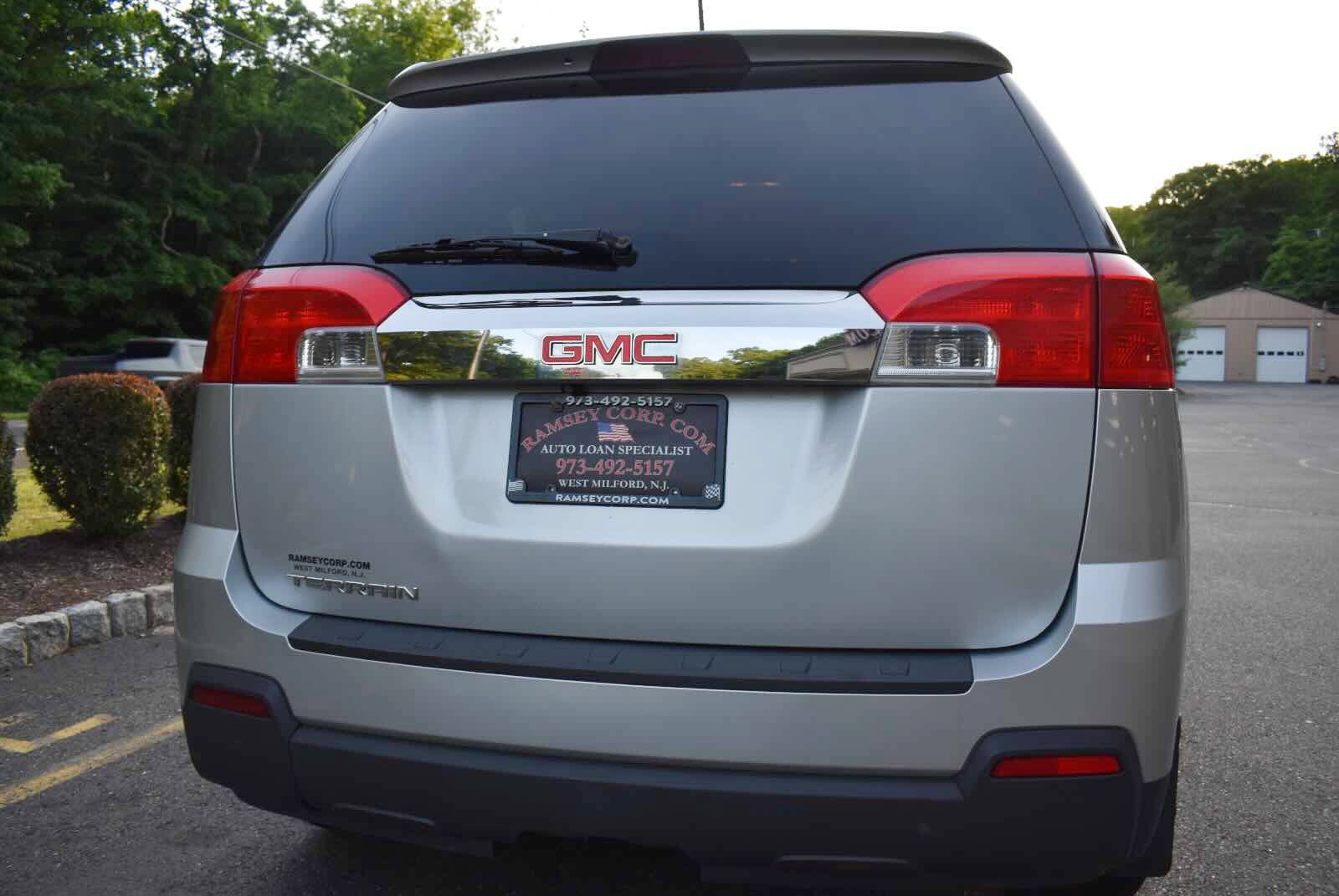 Used 2015 GMC Terrain SLE w/ LPO, Protection Package FWD image 45