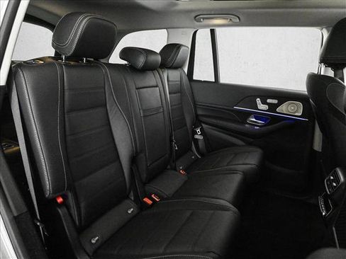 Used 2026 Mercedes-Benz GLS 450 4MATIC image 22