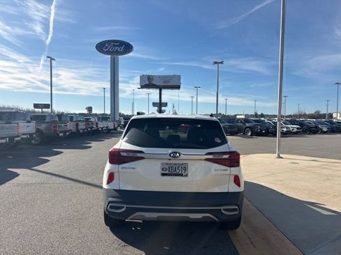Used 2021 Kia Seltos SX image 4