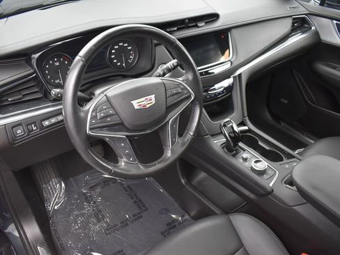 Certified 2023 Cadillac XT5 Premium Luxury w/ Technology Package AWD/4WD image 10