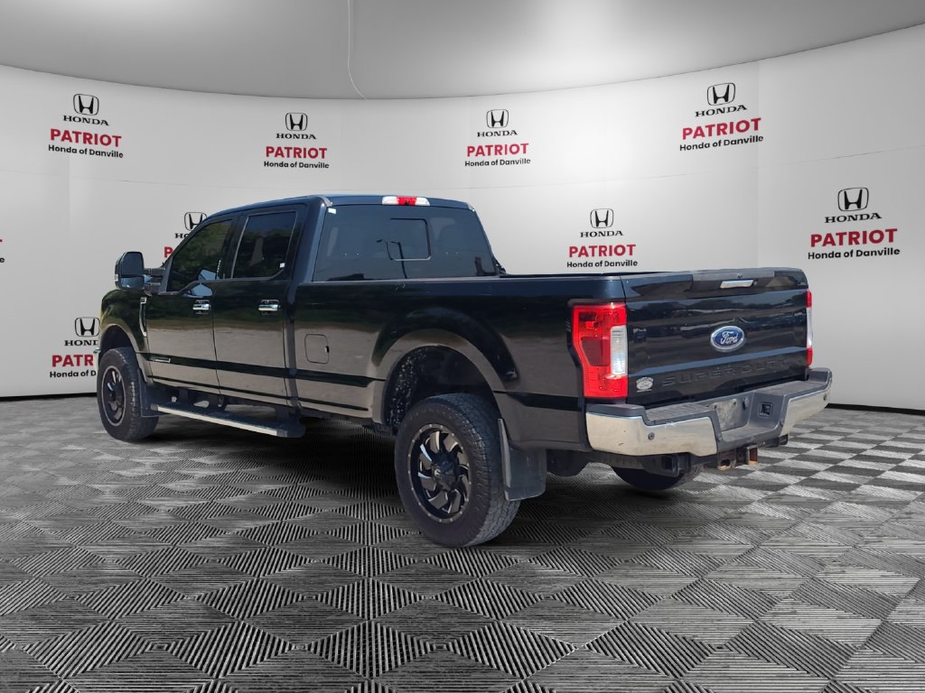 Used 2017 Ford F350 XLT w/ XLT Premium Package AWD/4WD image 3