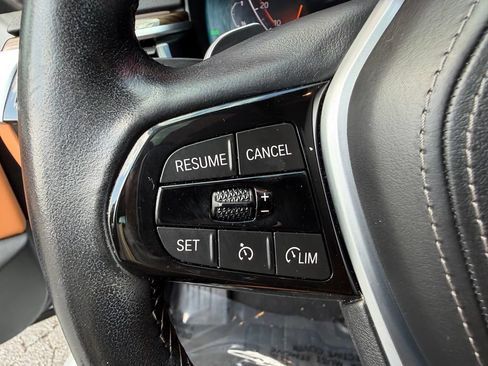 Used 2021 BMW 540i RWD image 18