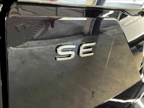 New 2026 Volkswagen Atlas SE image 25