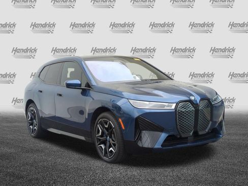 Used 2024 BMW iX xDrive50 w/ Premium Package AWD/4WD image 2