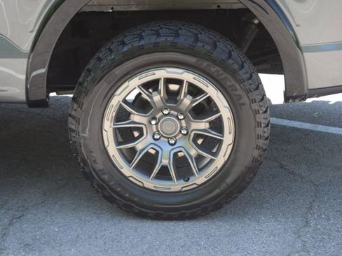Used 2021 Ford F150 Lariat w/ Equipment Group 502A High AWD/4WD image 29