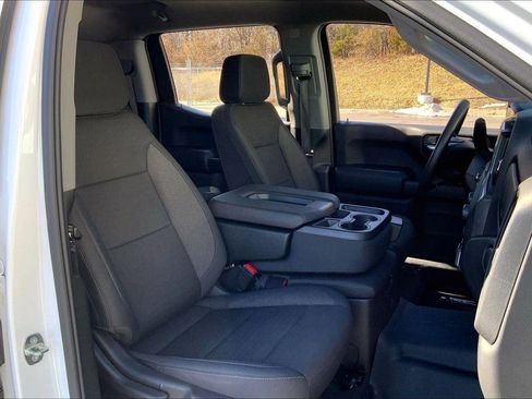 Used 2024 Chevrolet Silverado 1500 Custom Trail Boss image 7