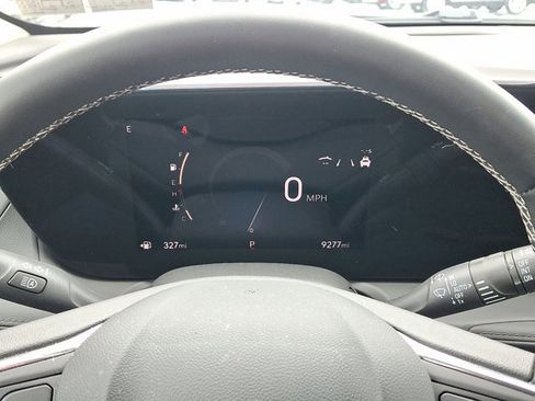 Used 2025 Buick Encore GX Avenir w/ Avenir Technology Package image 20