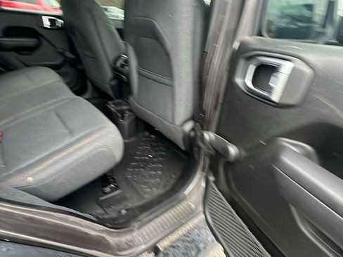 Used 2024 Jeep Wrangler Sport image 21