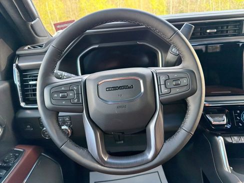 New 2026 GMC Sierra 2500 Denali Ultimate w/ Snow Plow Prep/Camper Package AWD/4WD image 16