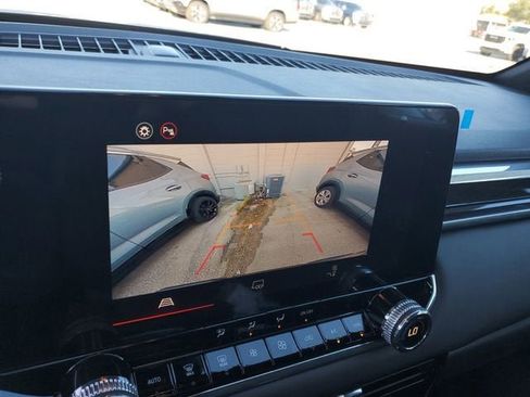 New 2026 GMC Canyon Elevation w/ Convenience Package image 23