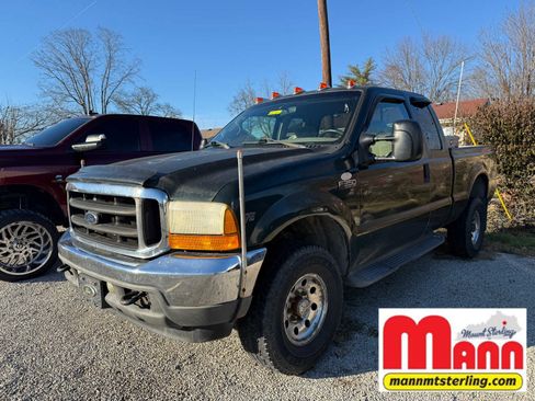 Used 2001 Ford F350 XLT image 1