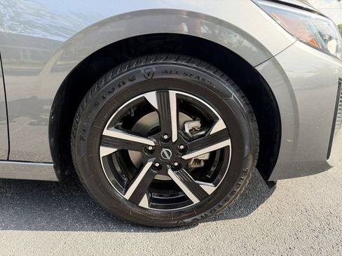 Used 2025 Nissan Sentra SV FWD image 38