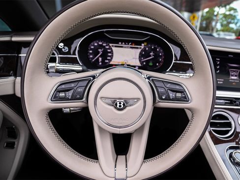 Used 2022 Bentley Continental GT Speed image 29