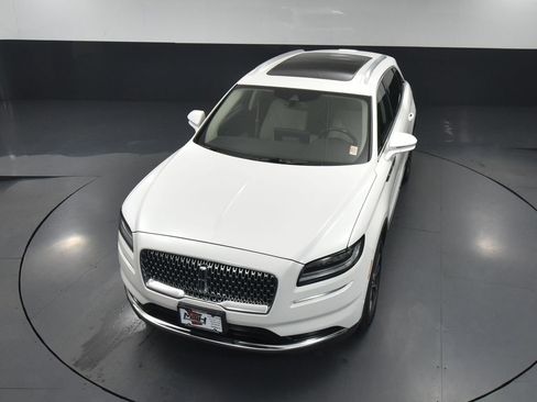 Used 2023 Lincoln Nautilus Reserve w/ Equipment Group 201A image 59