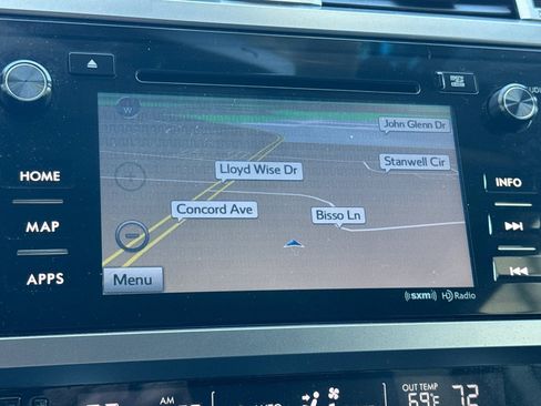 Used 2017 Subaru Outback 2.5i Limited AWD/4WD image 25