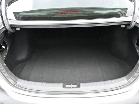 Used 2023 Kia Forte LXS w/ LXS Technology Package image 9