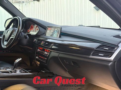 Used 2018 BMW X5 xDrive35i w/ M Sport Package image 21