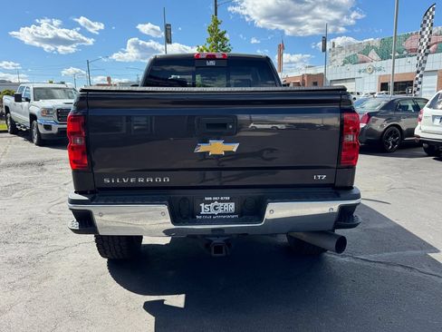Used 2015 Chevrolet Silverado 2500 LTZ w/ LTZ Plus Package AWD/4WD image 7