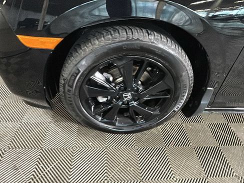 Used 2023 Honda Odyssey Sport image 9