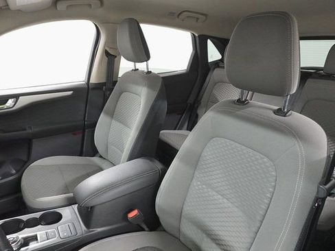 Certified 2020 Ford Escape SE Sport image 11