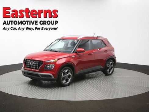 Used 2023 Hyundai Venue Limited FWD image 56