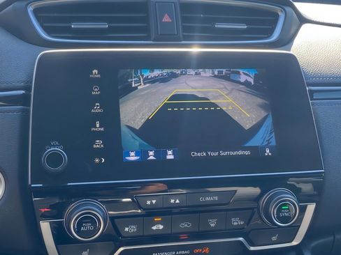 Used 2018 Honda CR-V Touring image 17