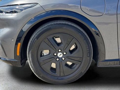 Used 2023 Ford Mustang Mach-E California Route 1 image 9