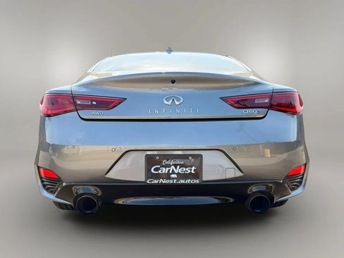 Used 2017 INFINITI Q60 Red Sport 400 AWD/4WD image 14