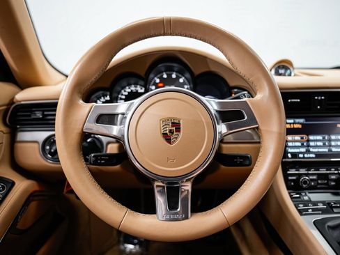 Used 2012 Porsche 911 Carrera S RWD image 10