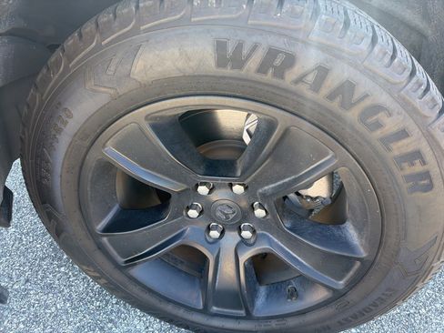 Used 2020 RAM 1500 Big Horn image 13