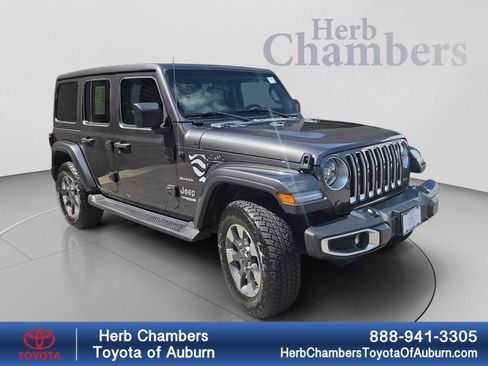 Used 2020 Jeep Wrangler Unlimited Sahara w/ LED Lighting Group AWD/4WD image 1