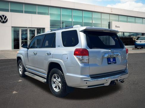 Used 2011 Toyota 4Runner SR5 w/ Premium Pkg w/Leather AWD/4WD image 7