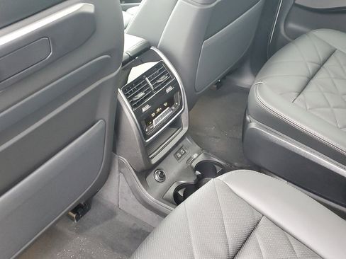 New 2026 BMW X7 xDrive40i w/ Premium Package image 25