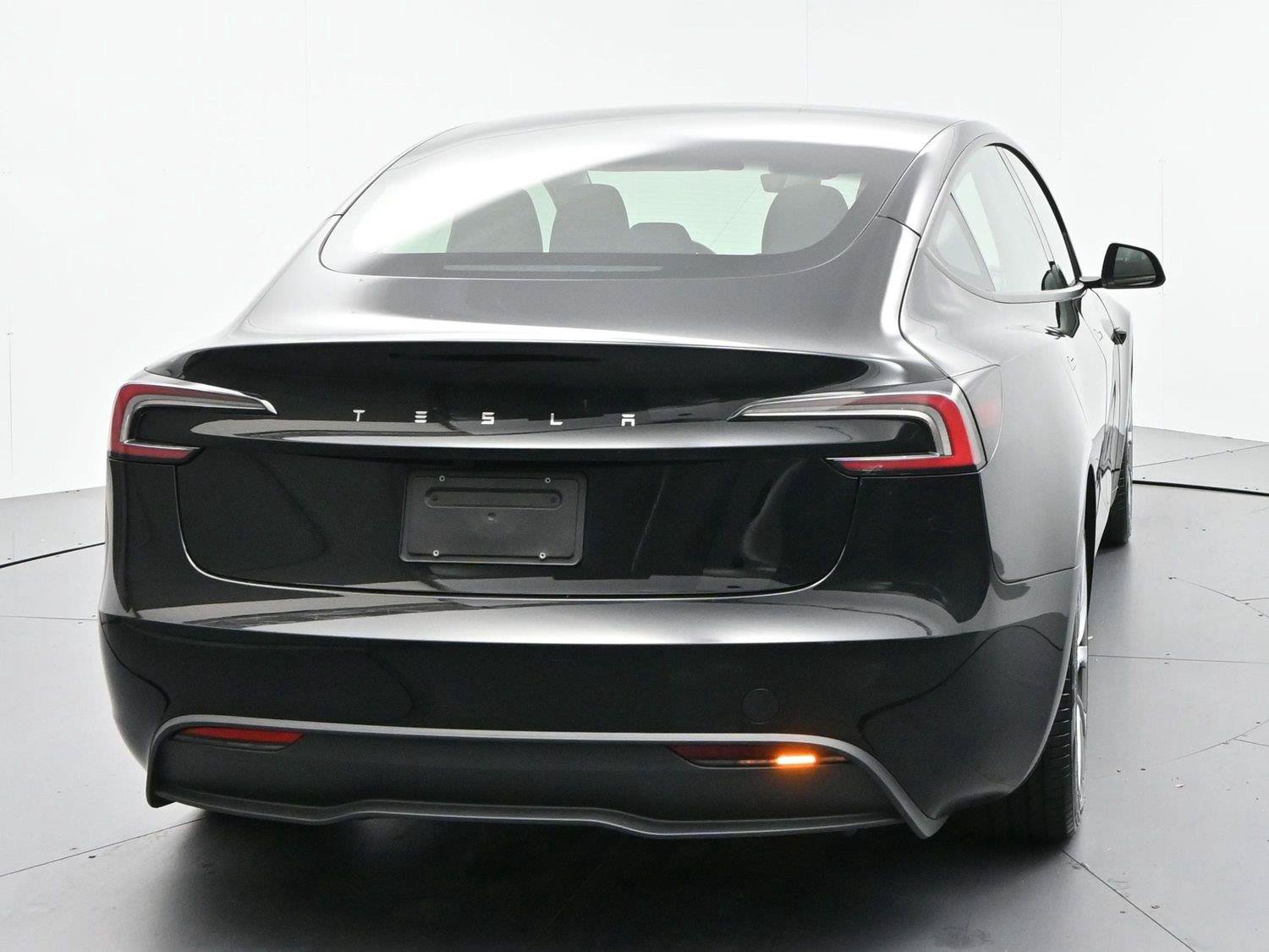 Used 2024 Tesla Model 3 Long Range RWD image 6