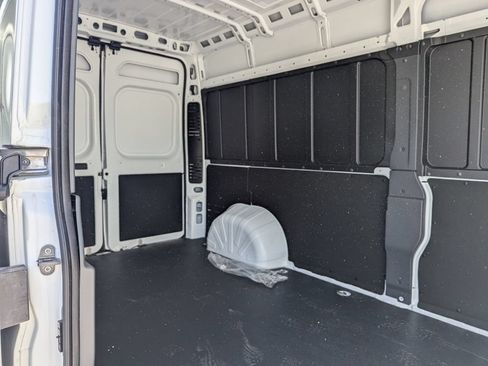 New 2026 RAM ProMaster 2500 w/ Convenience Group FWD image 9