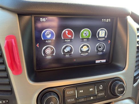 Used 2015 GMC Yukon Denali w/ Premium Package image 25