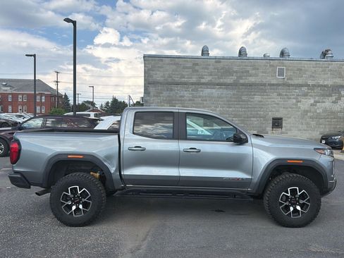Used 2023 GMC Canyon AT4X AWD/4WD image 4