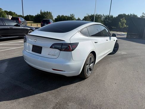 Used 2022 Tesla Model 3 Long Range AWD/4WD image 4