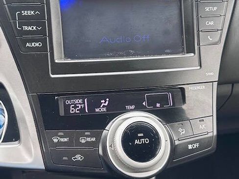 Used 2013 Toyota Prius V Two image 15