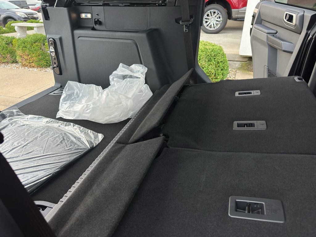 New 2026 Ford Bronco Outer Banks w/ Sasquatch Package AWD/4WD image 40